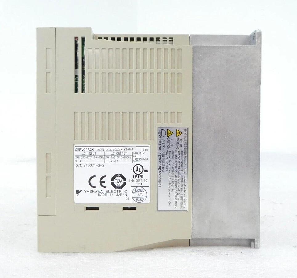 Used Yaskawa Electric SGDS-20A75AY605-E AC Servo Drive SERVOPACK 200V Working Surplus