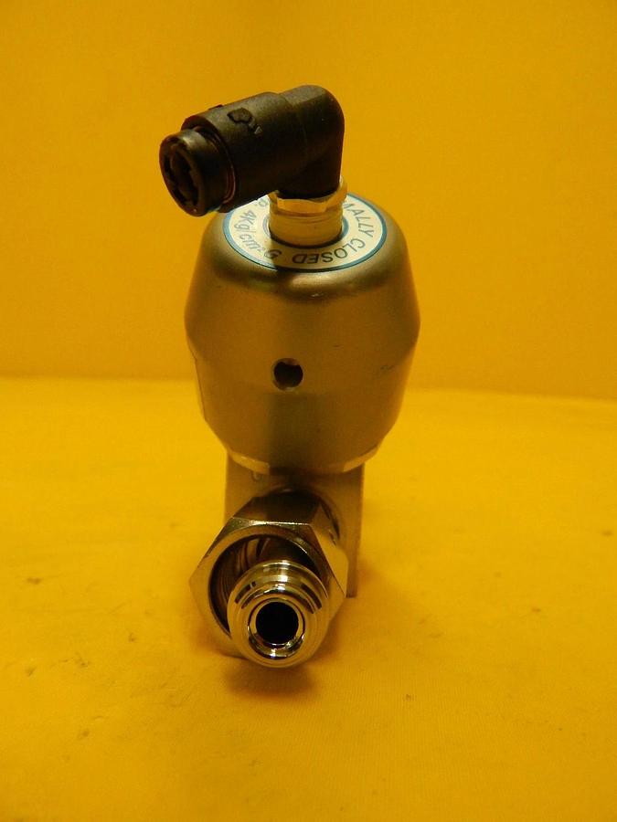 Used Motoyama SUSF316L 3-Way Diaphragm Valve Normally Closed UCV Series Used Working