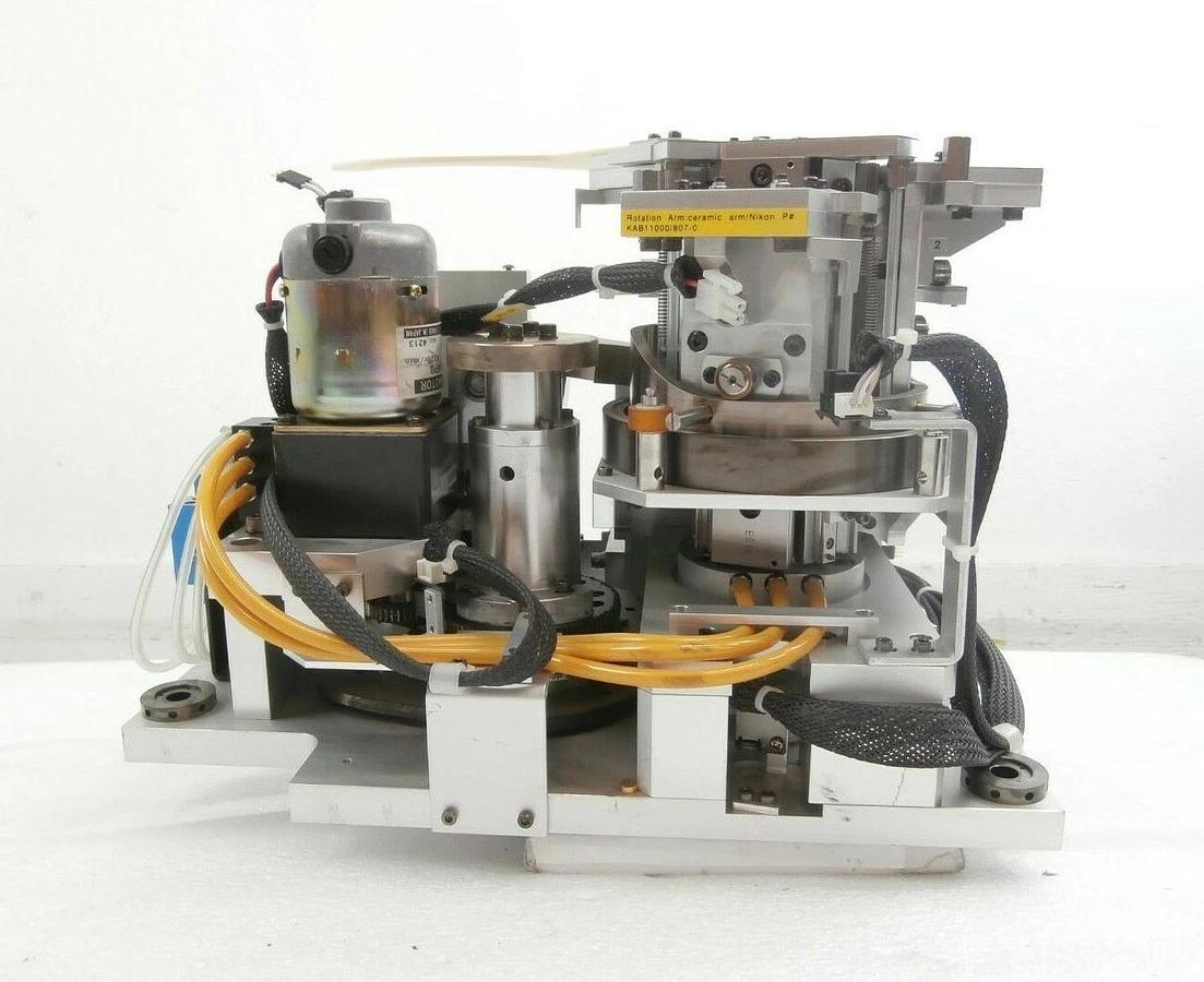 Used Nikon KAB11000/A701-7 Wafer Rotation Arm with Ceramic End Effector Working
