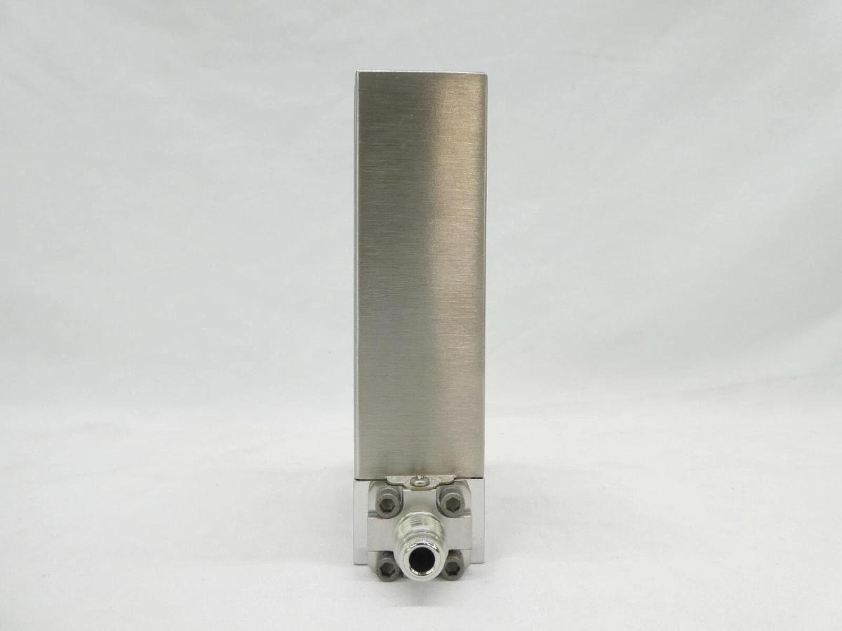 Used Celerity UFC-8165 Mass Flow Controller MFC AMAT 0190-24840 3L NF3 Working Spare