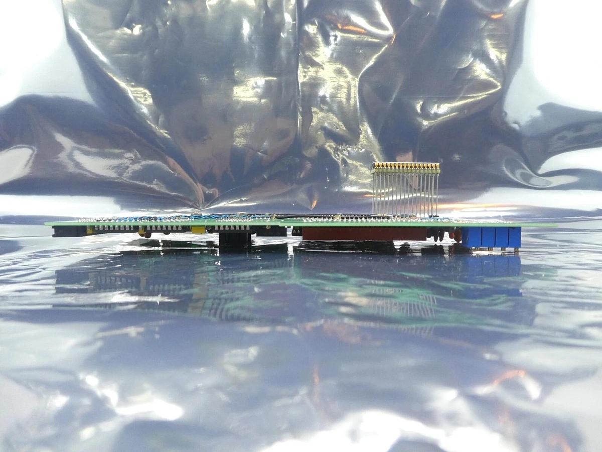 Used KLA Instruments 710-022026-10 Sensor Support PCB 710-028317-10 eS31 Working