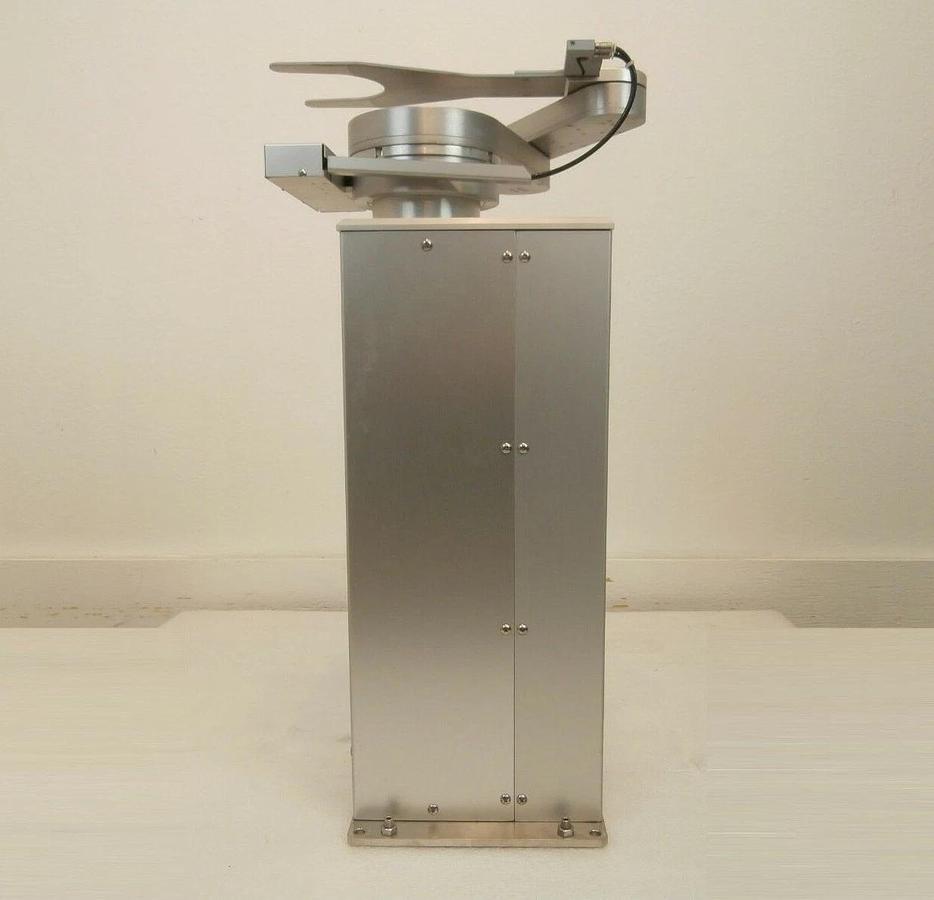 Used Sanki Technos CR-712T-A Clean Robot w/End Effector Hitachi M-712E Copper Working