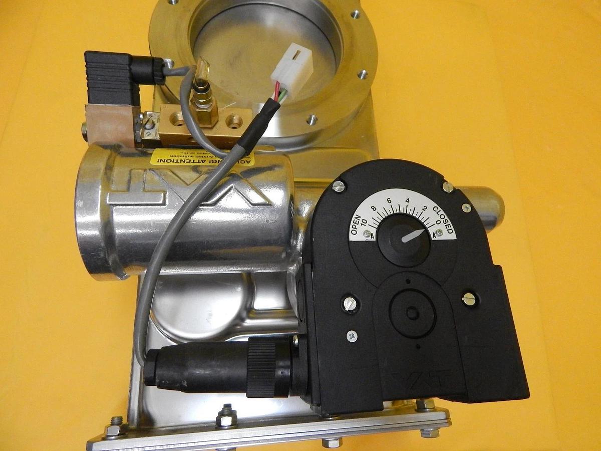 Used VAT 14044-PE44-0004 HV Pneumatic Actuated Gate Valve Working Surplus