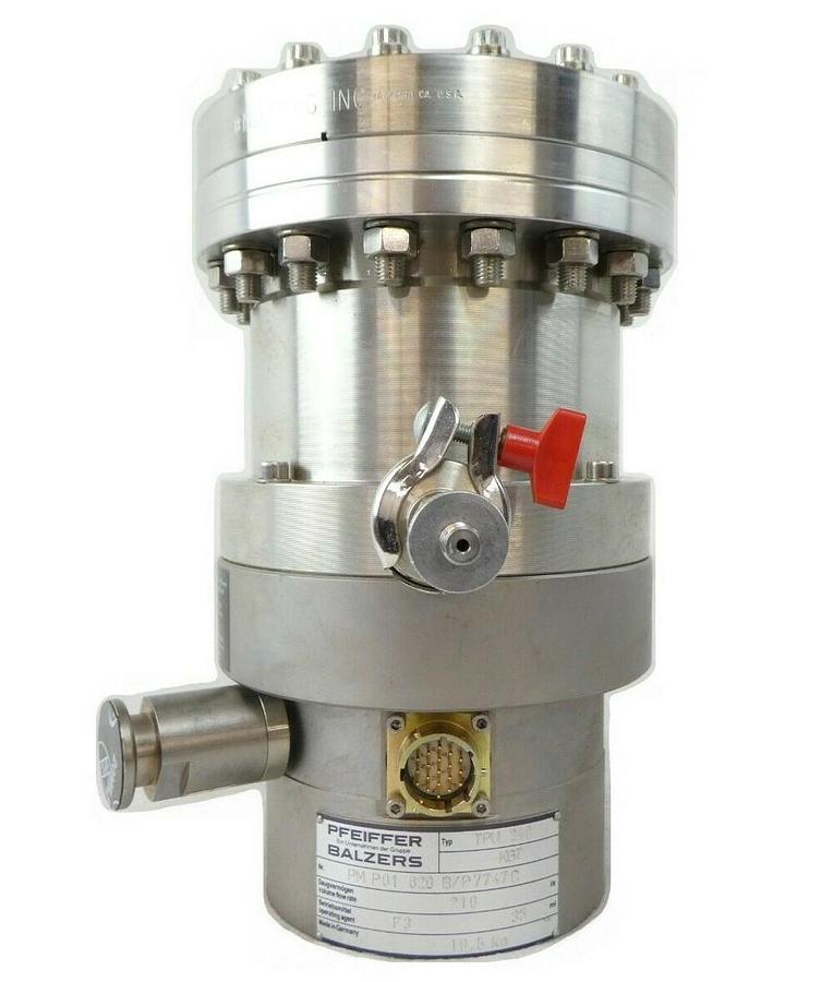 Used TPU 240 Pfeiffer Vacuum Balzers PM P01 620 Turbomolecular Pump Turbo Working