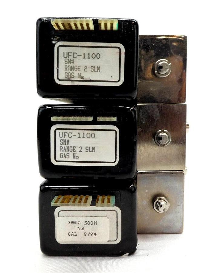 Used UNIT Instruments UFC-1100 Mass Flow Controller MFC N2 O2 Reseller Lot of 23