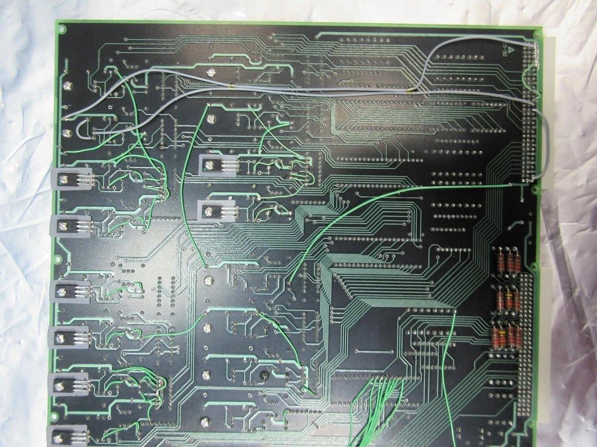 Used Amray 92084-01 PC17V WHS Sensors/Valve Drivers PCB 800-3123 Used Working