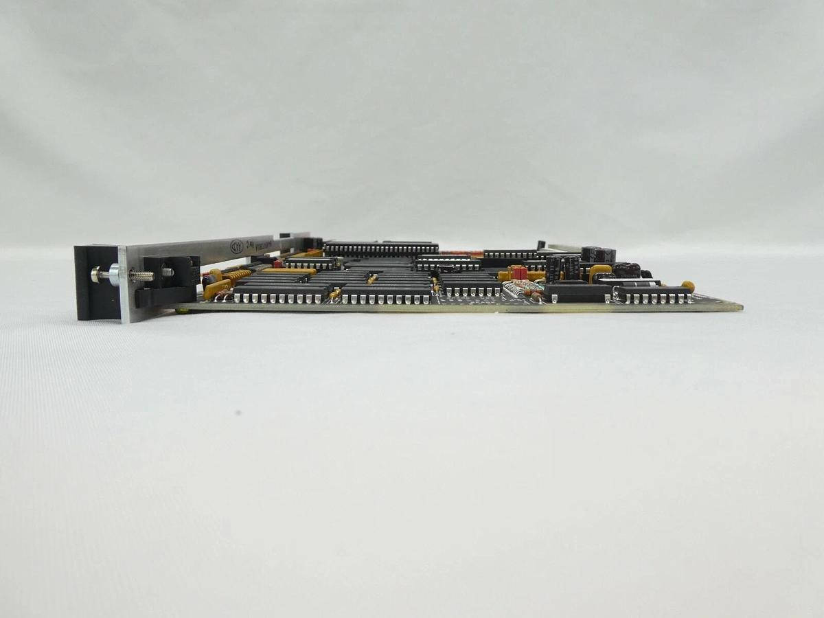 Used Motorola 01-W3483B 01C VME PCB Card MVME 320B Working Surplus