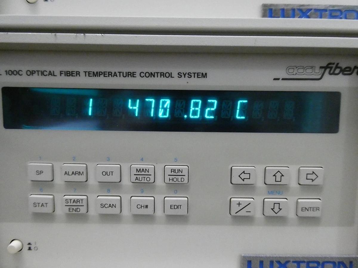 Used Luxtron M-100 Optical Fiber Temperature Controller 100C AMAT 0190-35236 Working