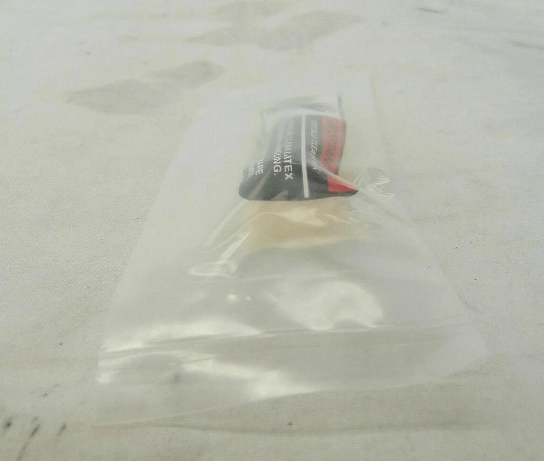 AMAT Applied Materials 0020-35291 Plug Gas Nozzle DPS Metal Etch Lot of 4 New