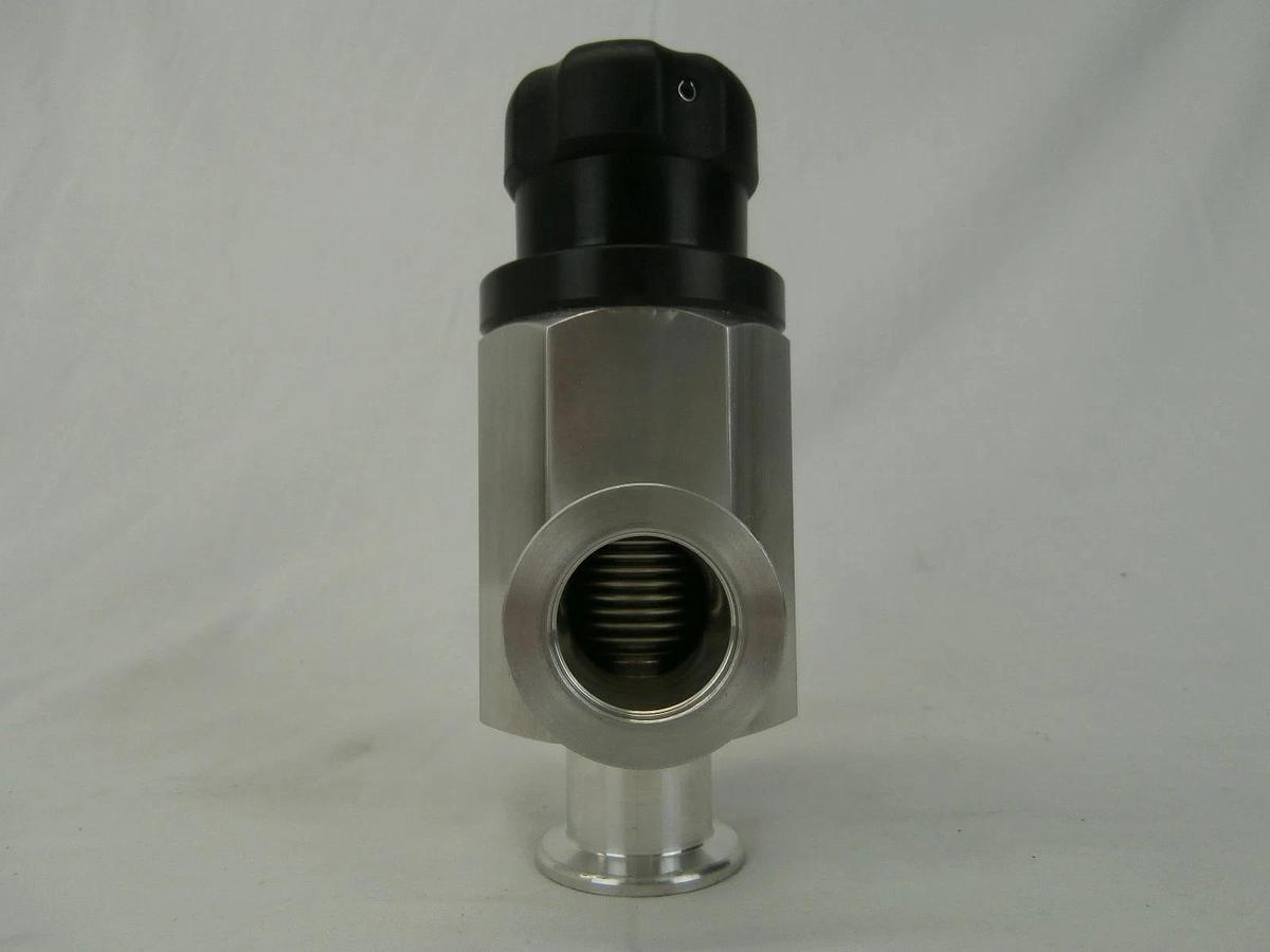 Used VAT 26328-KA01-0001 Manual Right Angle Vacuum Valve Used Working