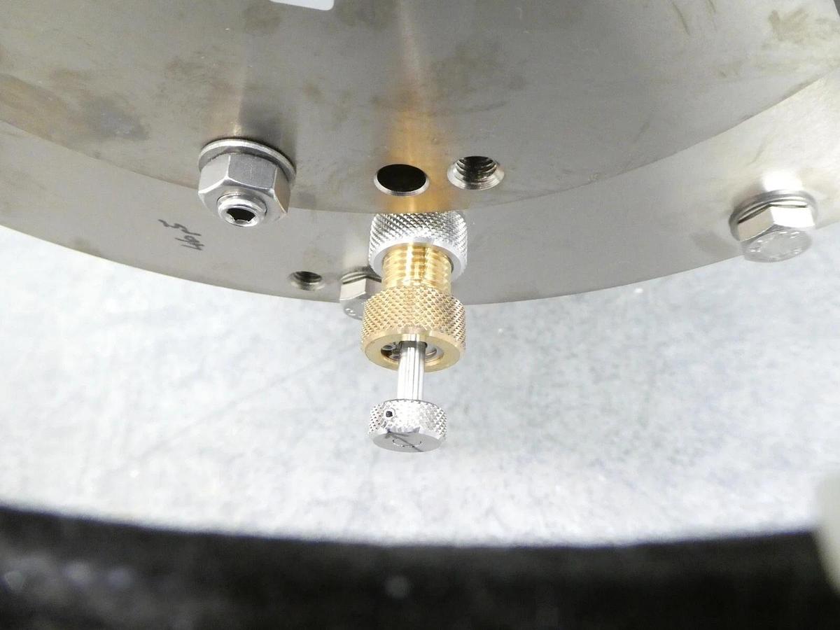 Used Bruker 264855.00047 Vacuum Column UltrafleXtreme MALDI/TOF Spectrometer Working