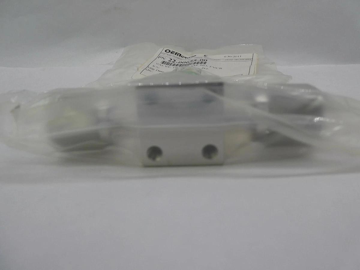 Used CKD AGD12V-AT2-4R Diaphragm Valve Novellus Systems 22-00655-00 New Surplus