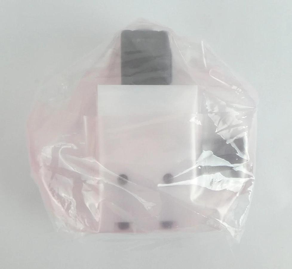 SMC LLC2B-02-Z11-X90 High Purity Chemical Valve Reseller Lot of 2 New Surplus