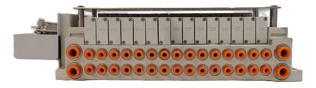 Used SMC SS5V1-DUU00428 15-Port Pneumatic Manifold AMAT 0190-51632 Working