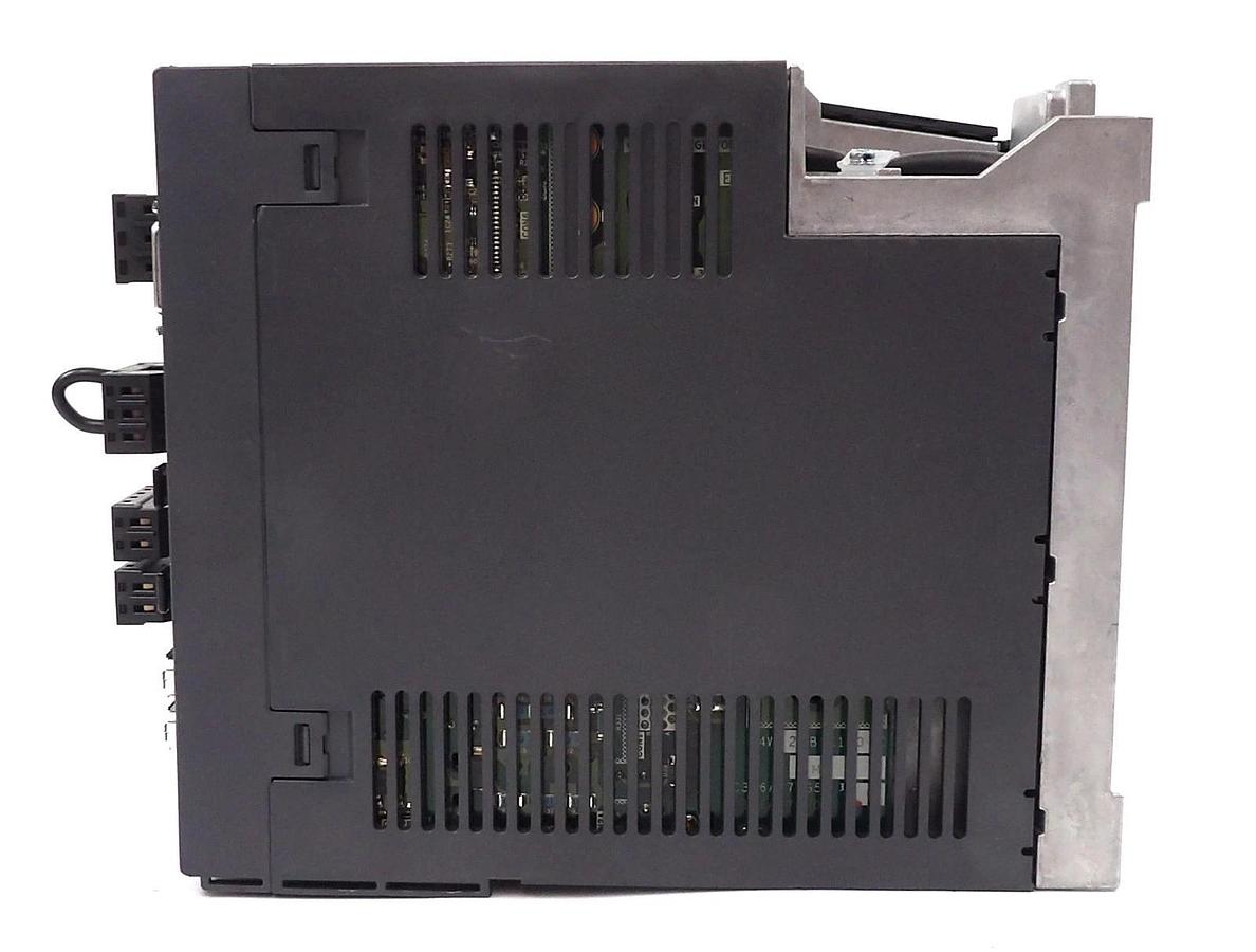 Used Mitsubishi Electric MR-J4W3-444B-MA133 Servo Amplifier MELSERVO-J4 Working