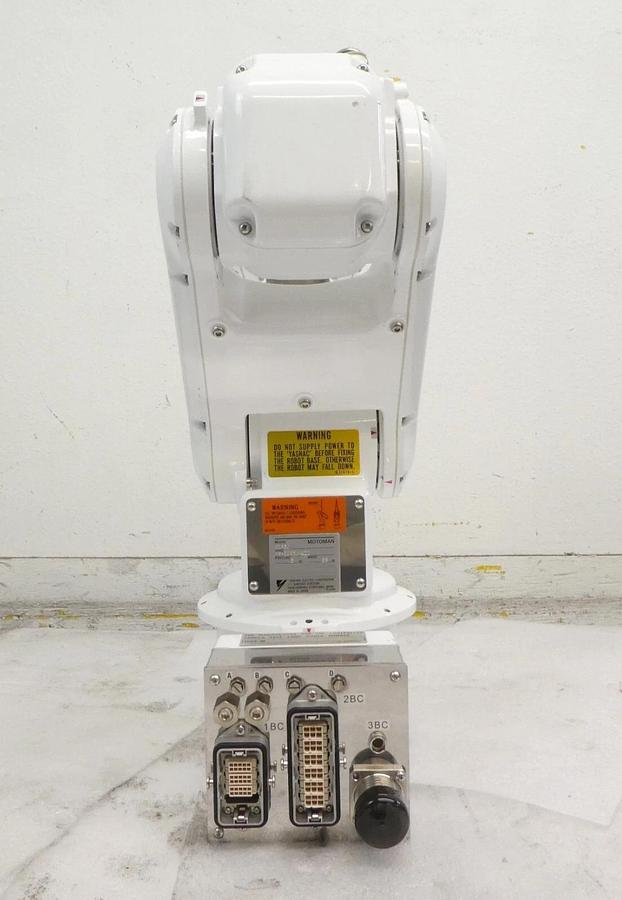 Used Yaskawa YR-ECR3J-A00 MOTOMAN Robot Set NXC100 ERCR-NS00-A210-E Working Surplus