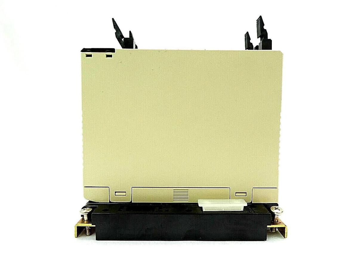 Used Omron C200HX Programmable Logic Controller PLC Microbar Mini Trackmate CPU44-E