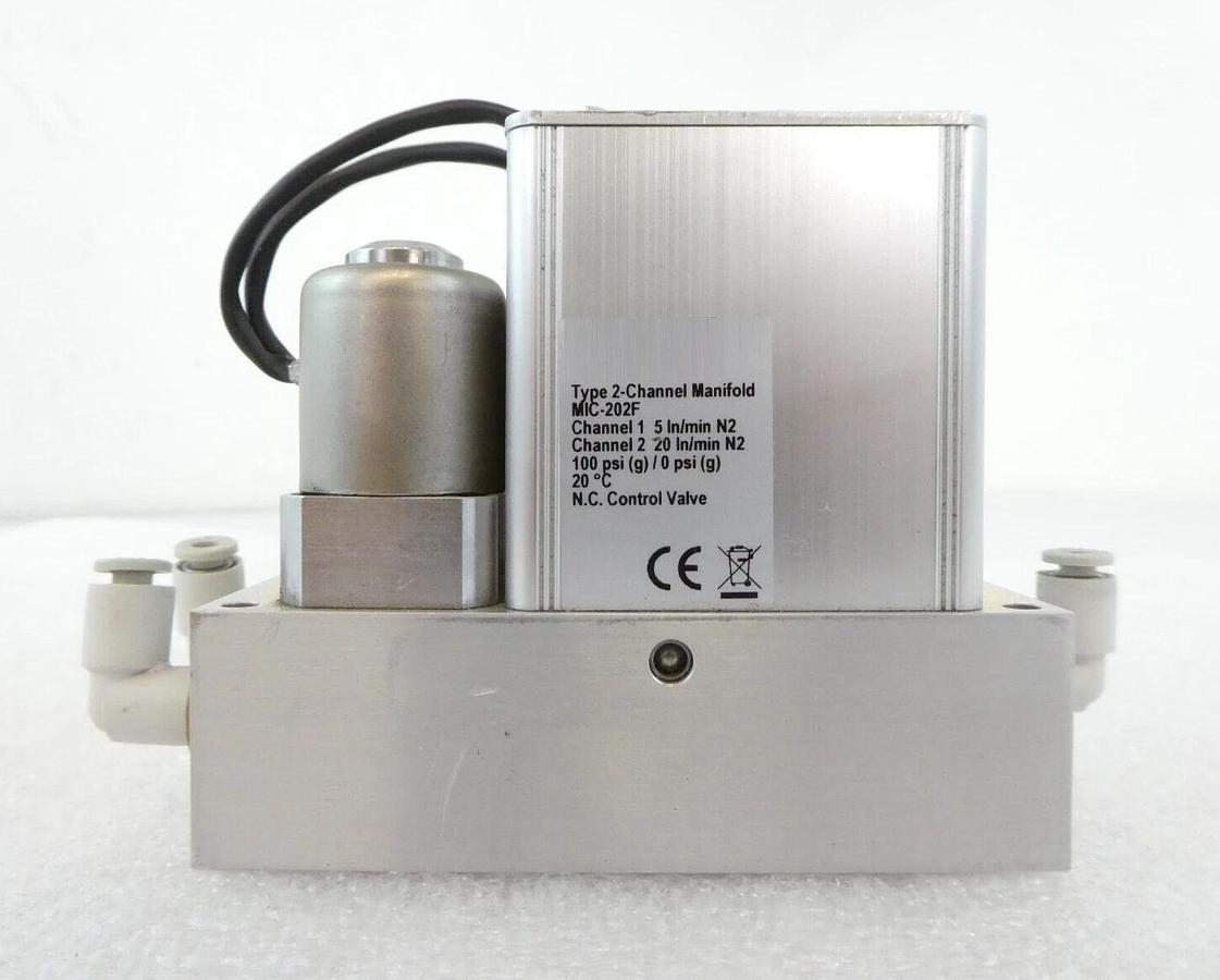 Used Bronkhorst Mani-Flow Mass Flow Meter Set of 2 MIC-104D MIC-202F Xevo Q2 Working
