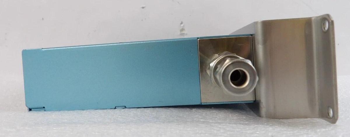 Used Yamatake Corporation CMQ-V Digit Mass Flow Controller MFC Working Spare