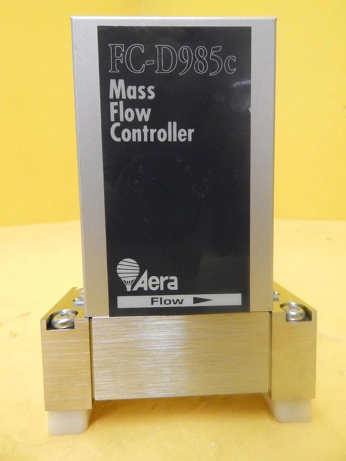 Used Aera FC-D985CT-BH Mass Flow Controller FC-D985c 200 CCM SF6 Used Working