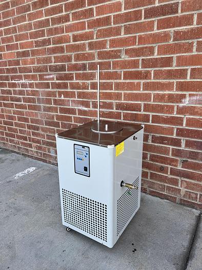  for parts or not working Touch Science Instruments  DLSB-20/20  Low Temperature  Coolant Circulation Pump