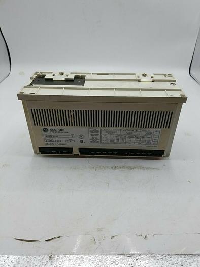 Used ALLEN BRADLEY SLC 100 1745-LP101 SER. A PROGRAMMABLE CONTROLLER