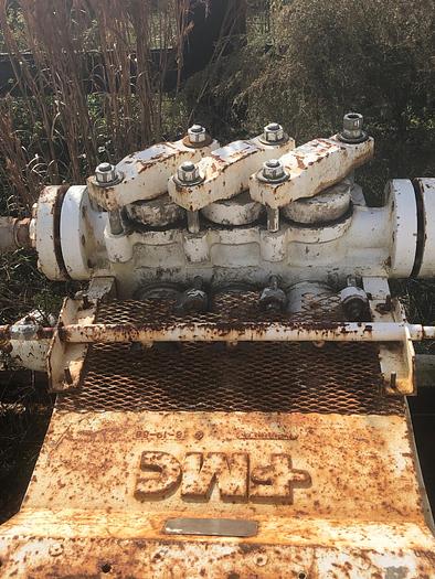 Used 2000 FMC Bean Plunger pumps Bean FMC M1626 AP  Two each