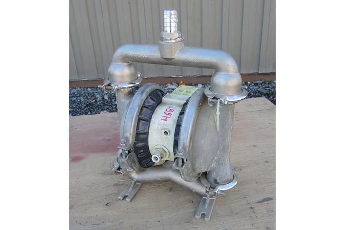 Used USED WILDEN DIAPHRAGM PUMP, 1.5" X 1.25" INLET & OUTLET, 316 STAINLESS STEEL