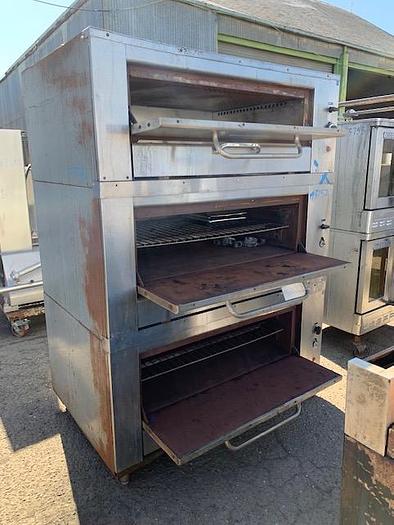 Used Montague 3 Tier Pizza - Bread Oven