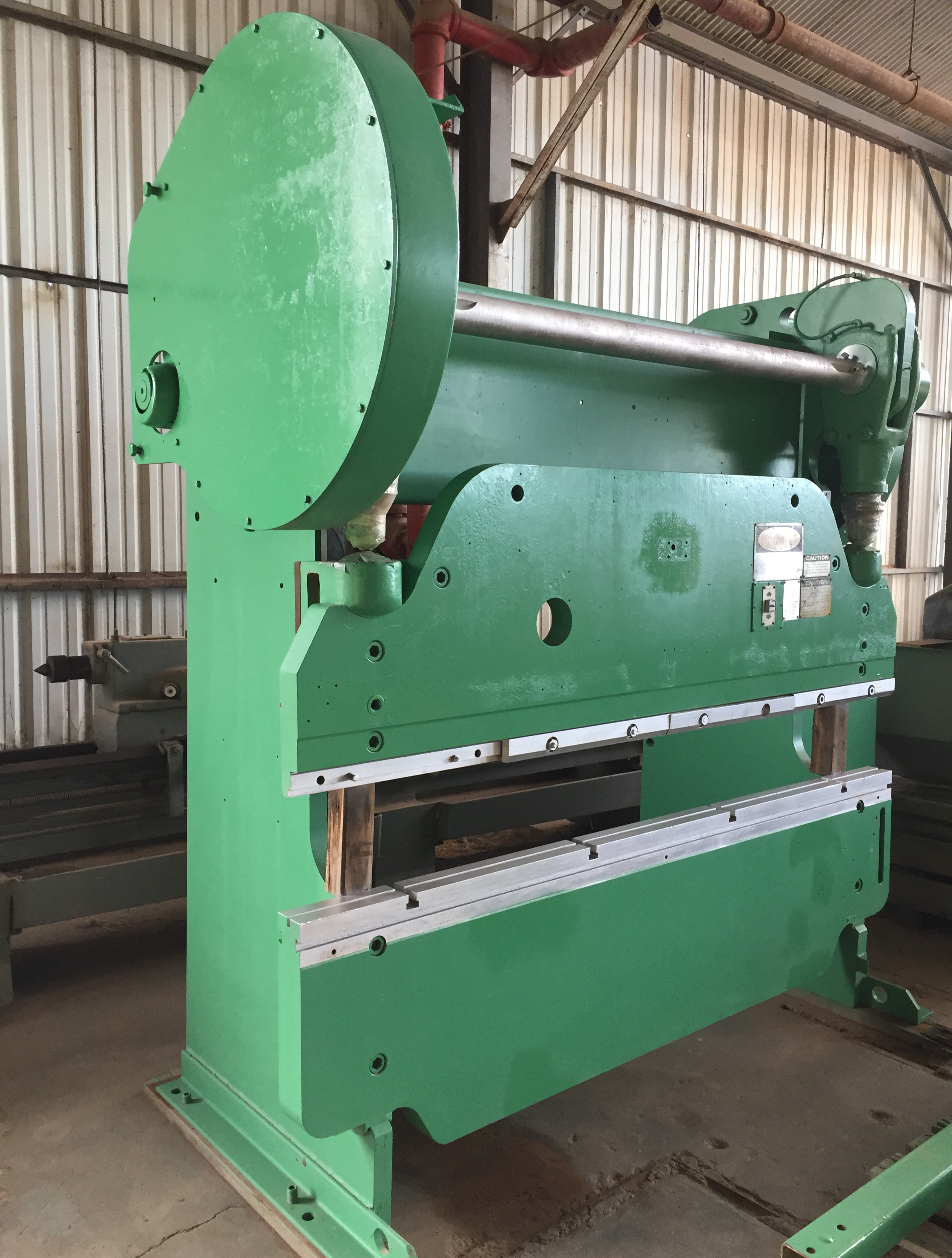 Used 135 Ton x 8' Cincinnati #5 Press Brake