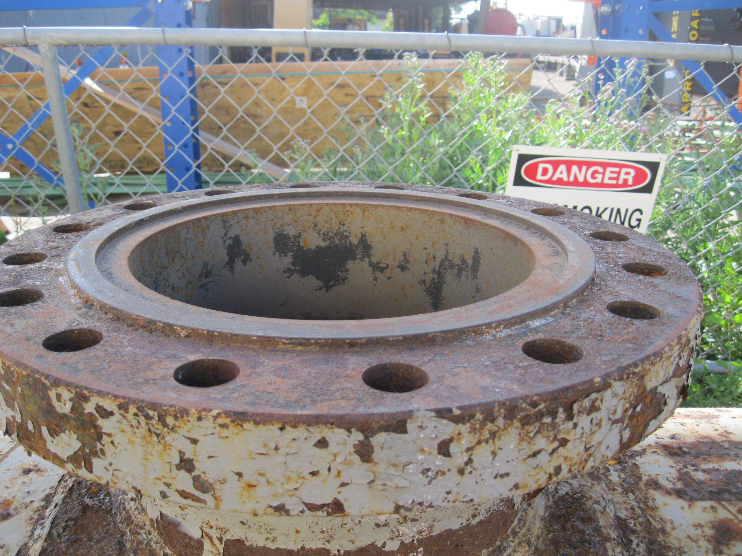 Usado 201 SQ. FT. APV PLATE HEAT EXCHANGER.