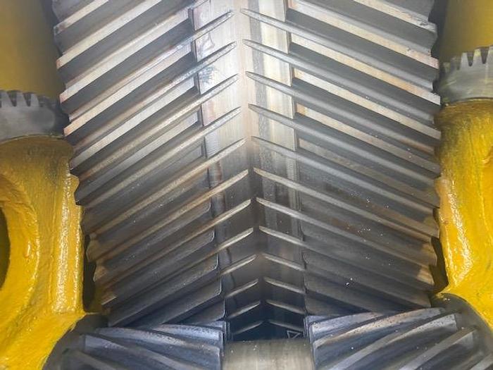 Used oil boss 1280-365-240