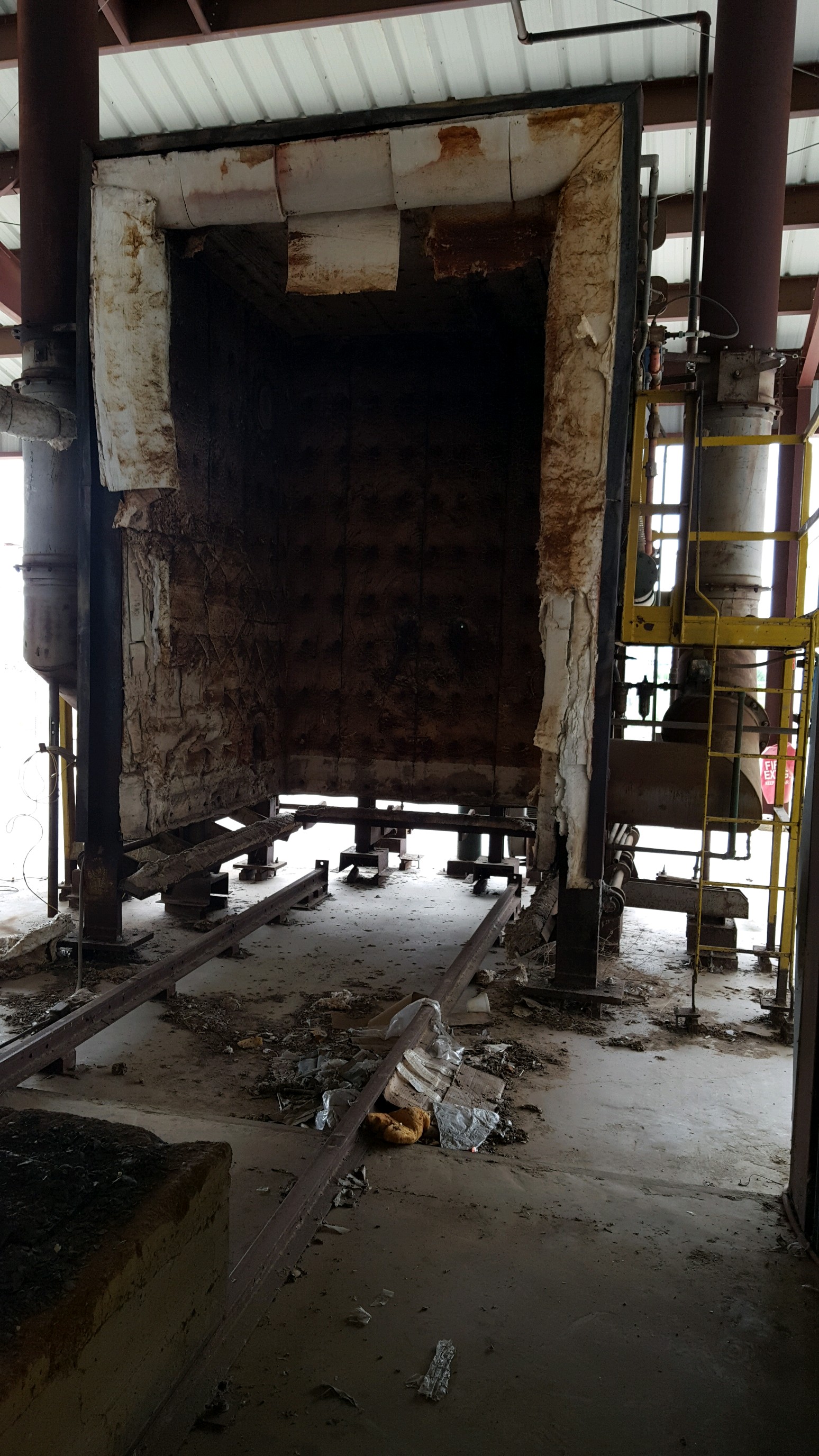 Used MAXON FURNACE INSIDE