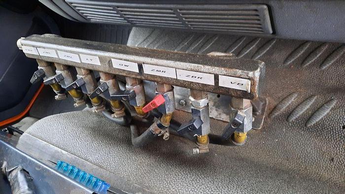 Gebruikt 2007 DAF LF55 + Johnston Beam VS650