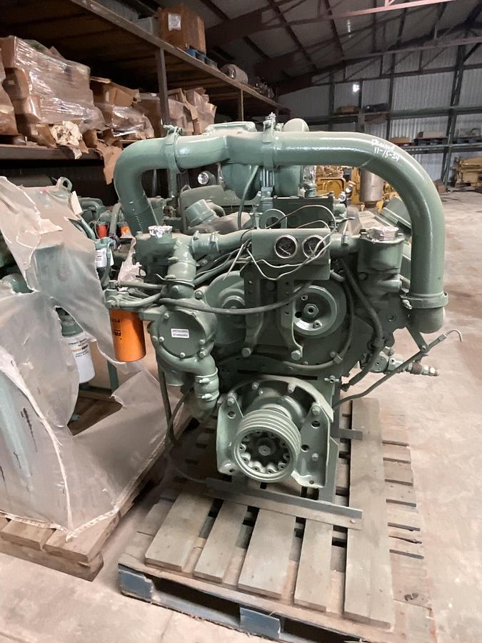 Remanufactured Detroit Diesel 8V71