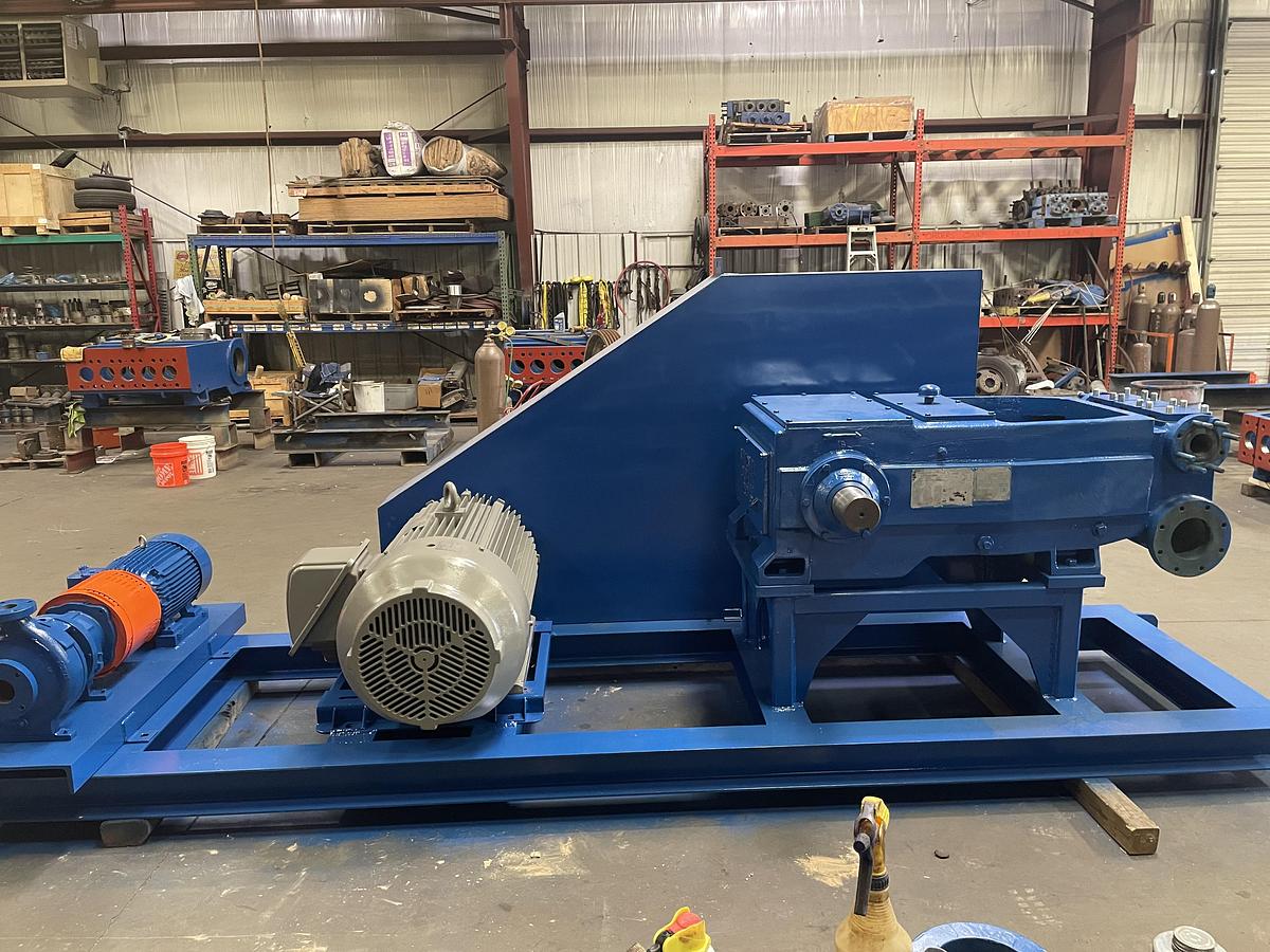 Remanufactured National Oilwell T-250-5L Triplex Pump