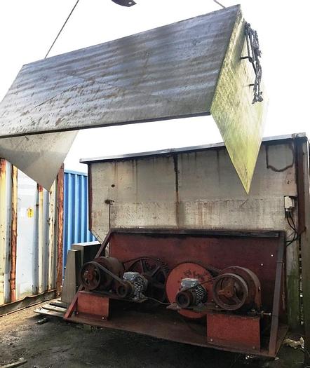 Used Binge (hopper) – for 30 m3 of meat discards. This binge contains two stainless steel (new) conveyors – each controlled by separate Reynold gear motors.