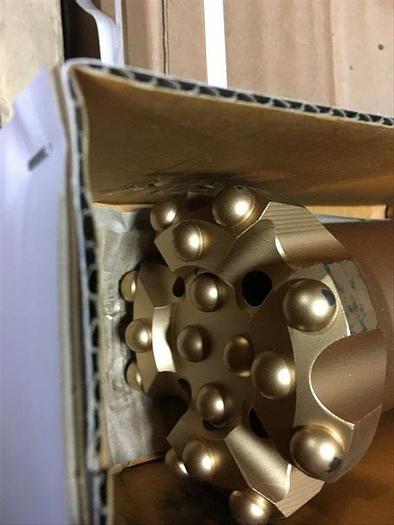 Mitsubishi 4-1/2" T51 Retract Bit - 51MPVS115R55M