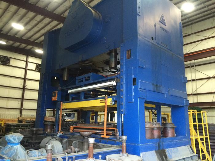 500 ton Clearing 186”x108” Blanking Press