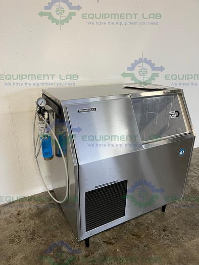 Used Hoshizaki  F-300BAF Air-Cooled Flake Ice Maker  w/ Built in Storage Bin