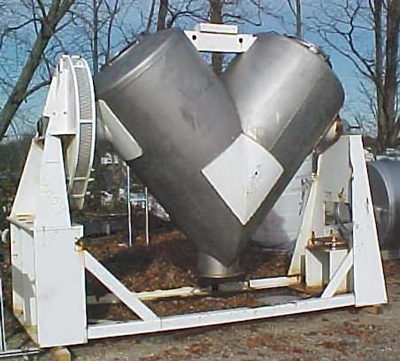 Used Mixer, V-Type, 75 CF, S/ST, PK, 7.5 HP, (2) #D740698