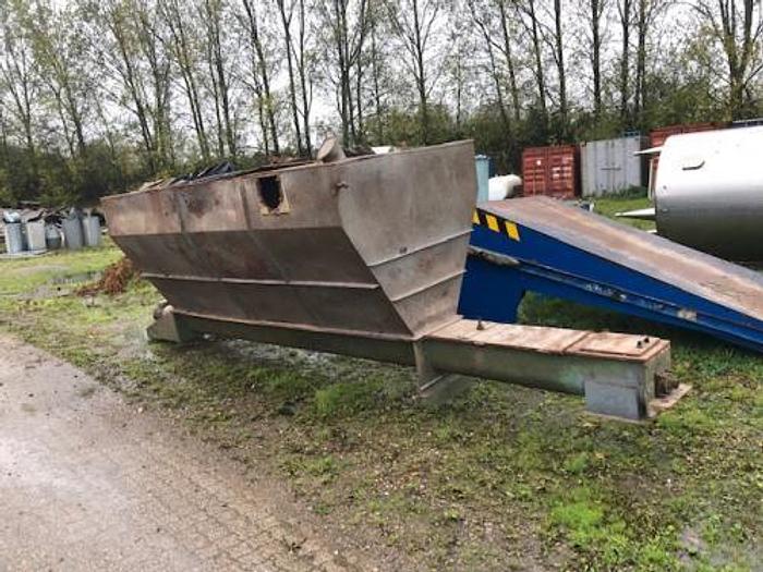 Used Supplement / feeder 3 m3