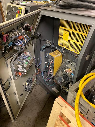 Used FANUC M900iA/260L 6 AXIS CNC ROBOT WITH R30iA CONTROLLER 260KG X 3100mm REACH