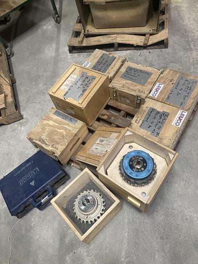 Used LOT OF MOULDER HEADS