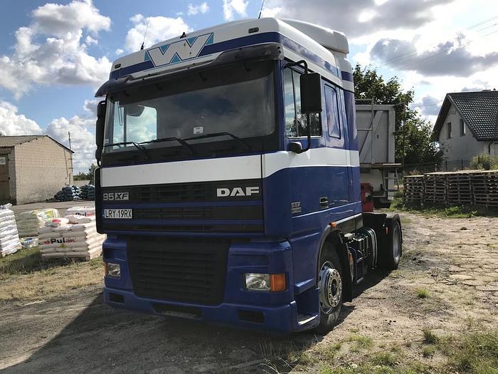 Used 2002 DAF 95 xf 380 euro 3 manual