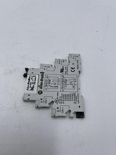 Used Allen-Bradley 700-HLT1Z Ser A 700-TBR24 Ser A