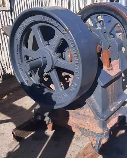 Used Crusher, Jaw, 9" x 16", 15 HP, Wheeling Mold & Foundry #S744361