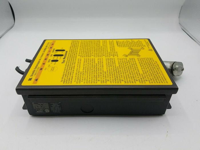 Used STI LIGHT CURTAIN CONTROLLER LR90200