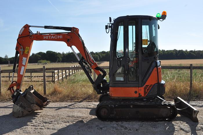 Used HITACHI ZX29U-3
