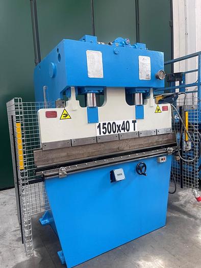 Usato PIEGATRICE FARINA IDRAULICA 1500X40